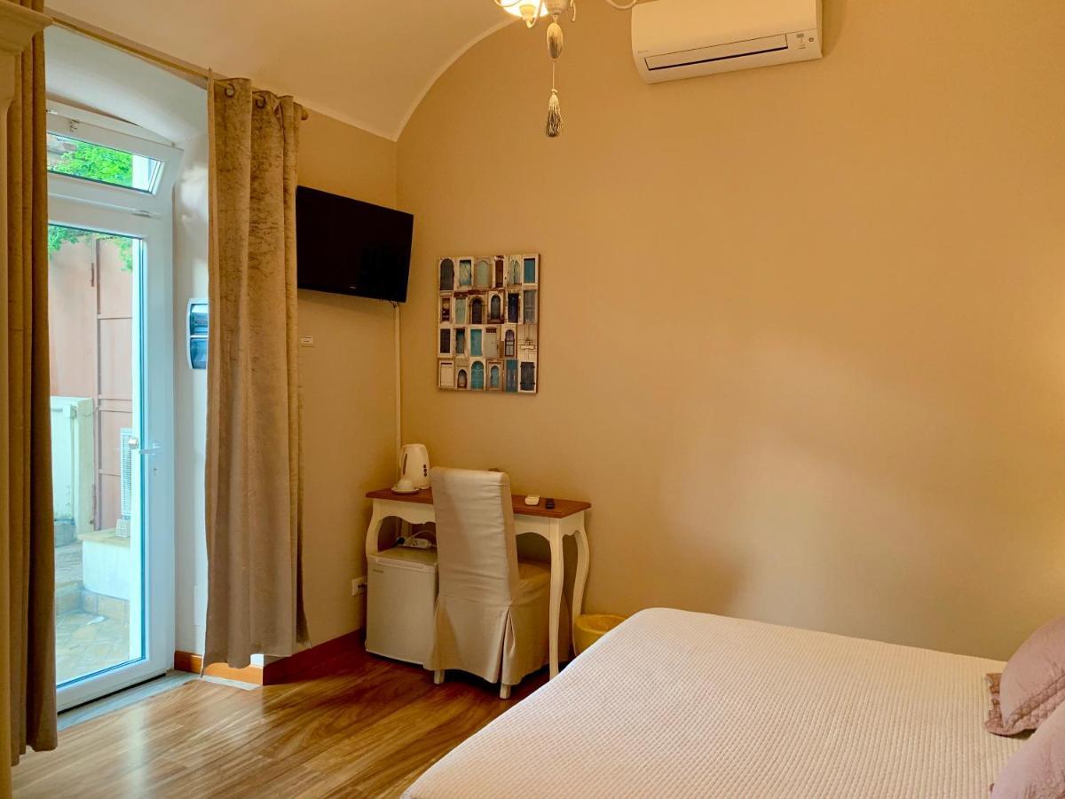 Cernaia Room La Spezia Eksteriør billede